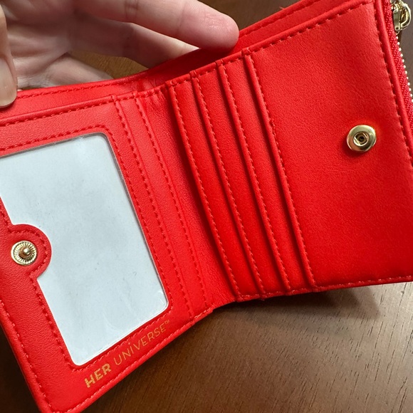 Hello Kitty Fuzzy Patch Wallet - Picture 4 of 6